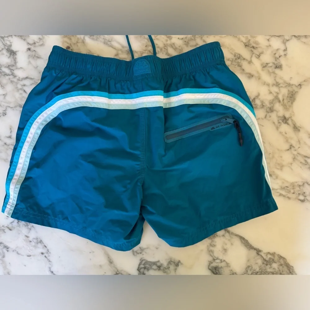 NWOT SUNDEK stretch waist Peacock Blue Nylon Sz S‎ Swim Trunks Shorts